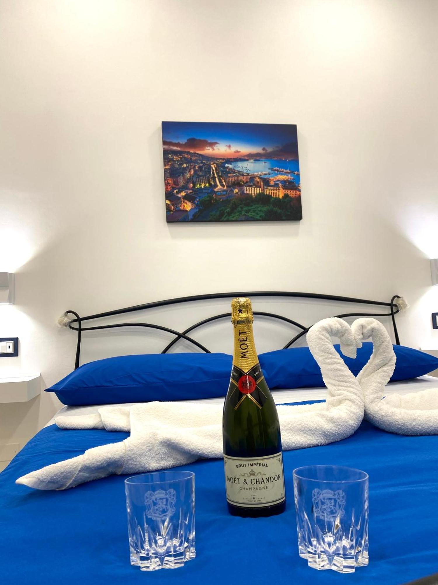 Castellano Apartment Neapol Zewnętrze zdjęcie